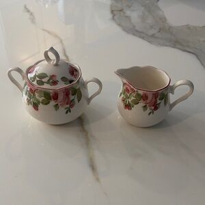 Nikki Floral Cream and Sugar Set